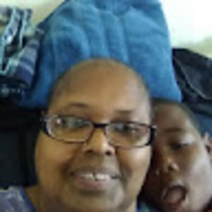 Meet your Posher, Lola